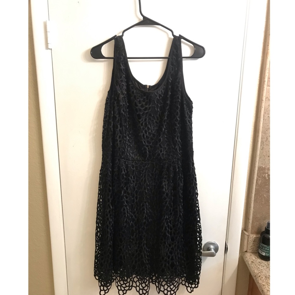 Black Cocktail Lace Dress